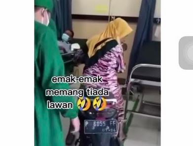 Emak-Emak Bawa Motor Antar Pasien Sakit hingga Masuk IGD, Netizen: Gak Ada Lawan