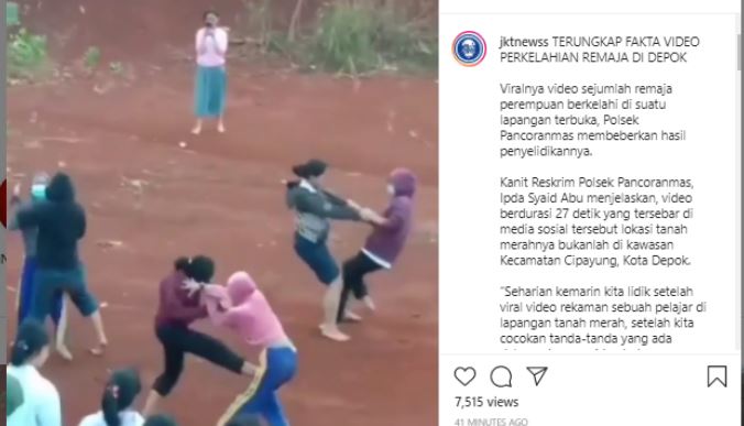 Viral Dua Kelompok Remaja Putri Saling Baku Hantam di Lapangan Terbuka Bojonggede