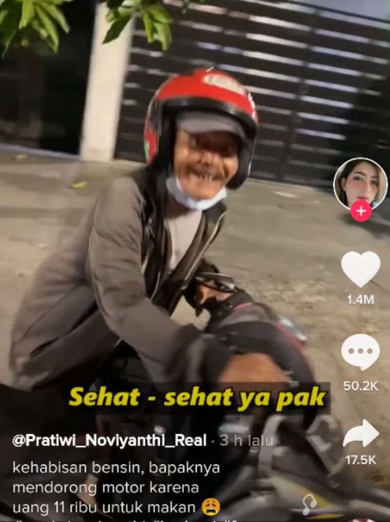 Viral! Uangnya Tinggal Rp11 Ribu, Bapak Ini Rela Dorong Motor demi Bisa Makan