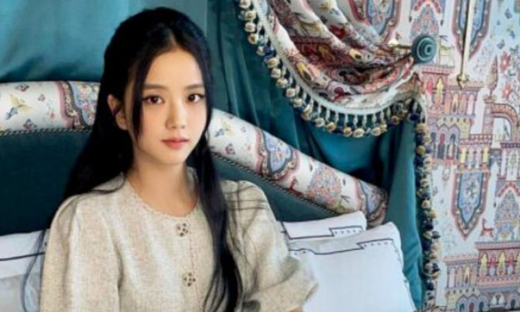 Jisoo BLACKPINK Unggah Foto-Foto Cantik Ini, Netizen: Seperti Princess