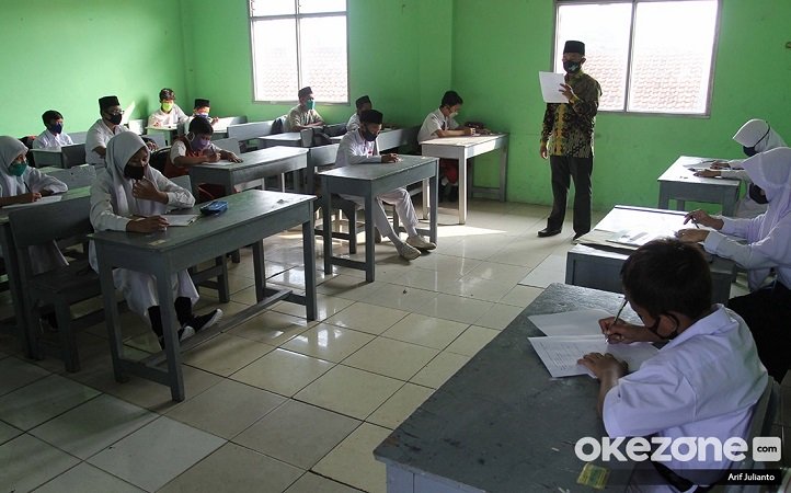 Anies Sebut Sekolah yang Sudah Memenuhi Syarat Ini Boleh Laksanakan PTM