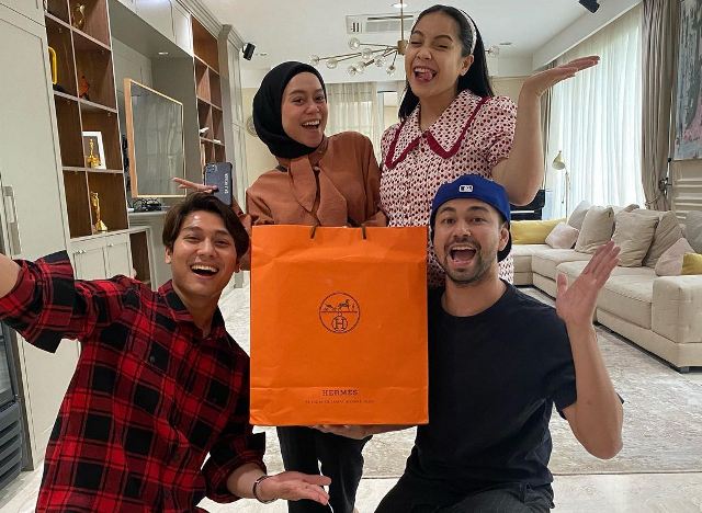 Rizky Billar-Lesti Kejora Kasih Kado Istimewa untuk Calon Bayi Nagita Slavina, Raffi Ahmad pun Heboh