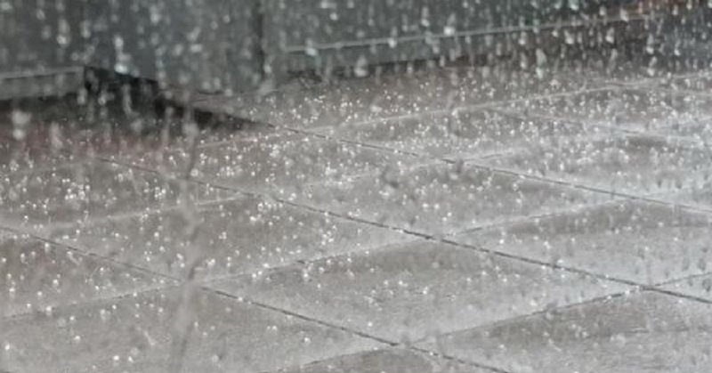 5 Hujan Es Bikin Heboh, Pernah Terjadi di Depok hingga Bandung